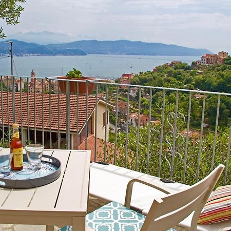 La Terrazza Con L'Ulivo - Guesthouse Con Terrazza E Vista Sul Golfo Dei Poeti La Spezia Eksteriør bilde